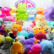 6"-9" GENERIC PIXEL PLUSH PACK 100 CT